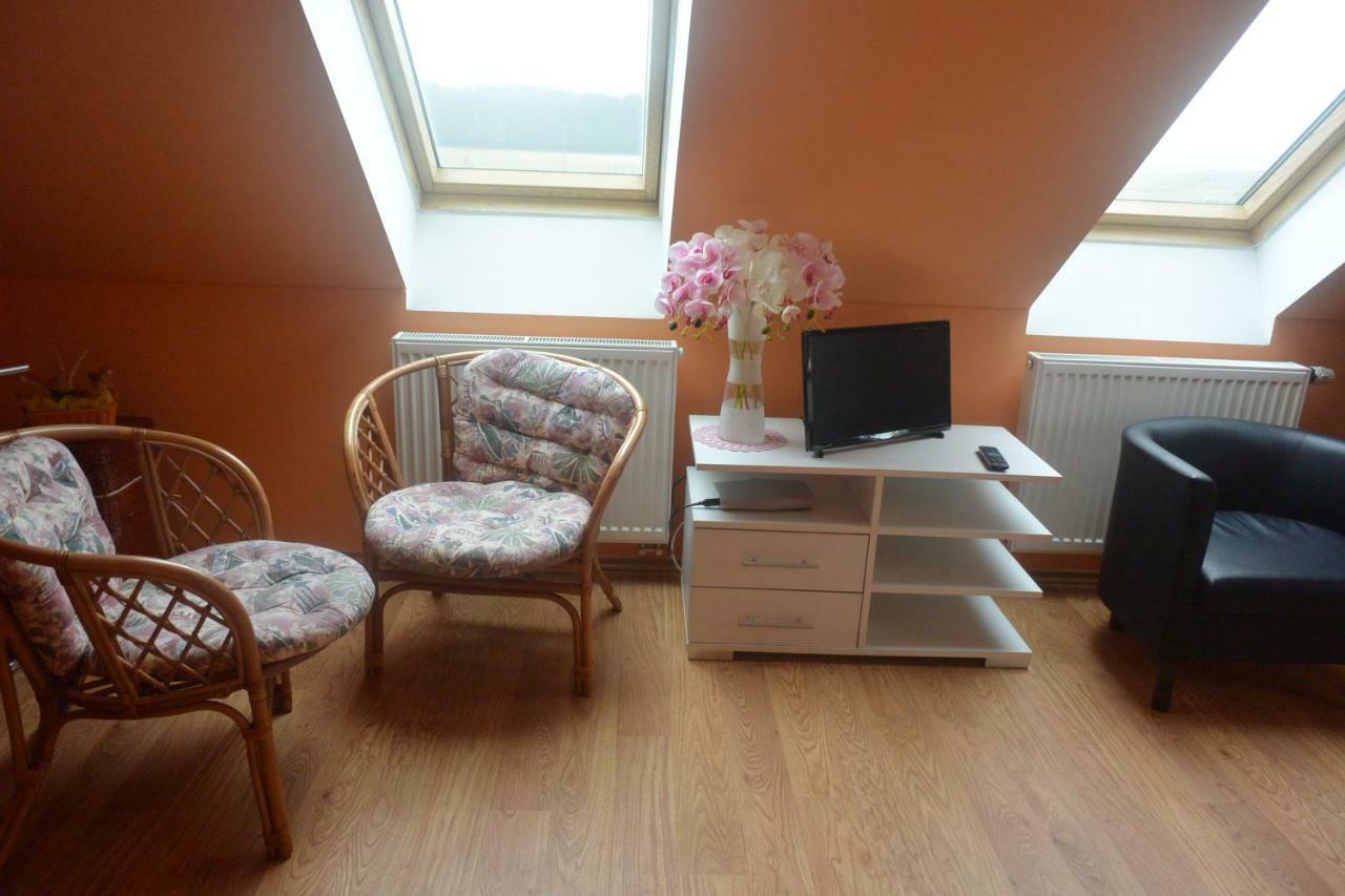Rodinne Ubytovani - Family Accommodation Kobylice 외부 사진